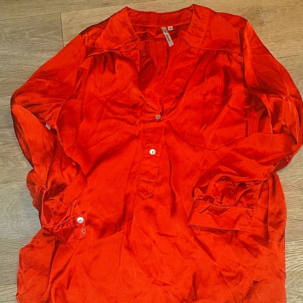 Red dress up shirt.